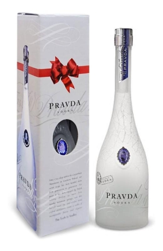 Wódka Pravda 0,7l 40% + kartonik
